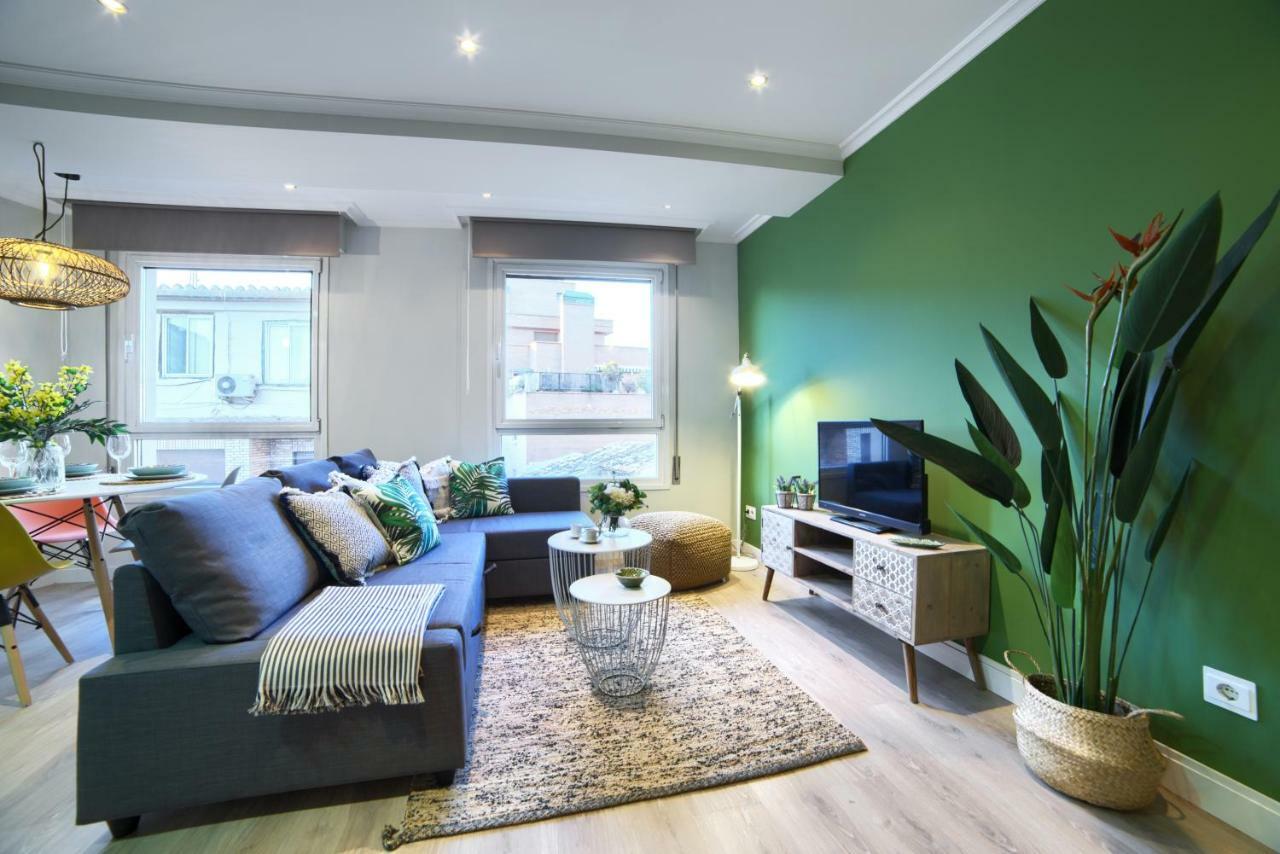 Apartamentos4U Tudela Centro - Parking Incluido Zewnętrze zdjęcie